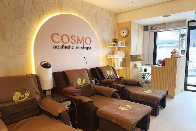 Cosmo Massage & Reflexology
